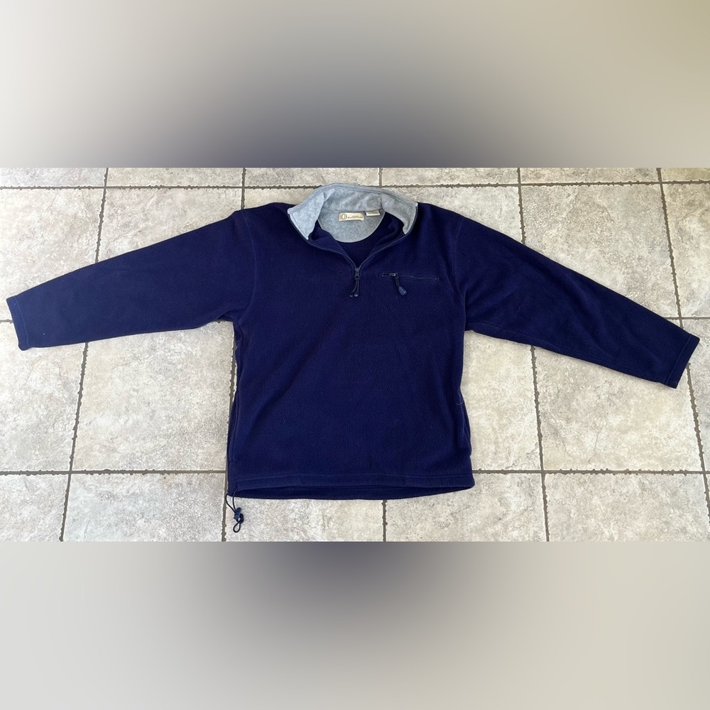 Outdoor outfitters blue sweatshirt